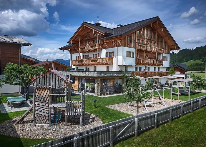 Rainerhof Aparthotel Flachau